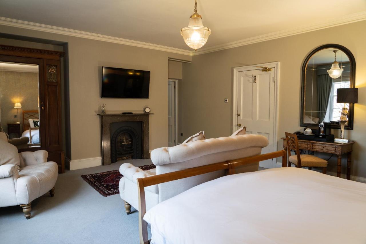 Grays Court Hotel York Bagian luar foto