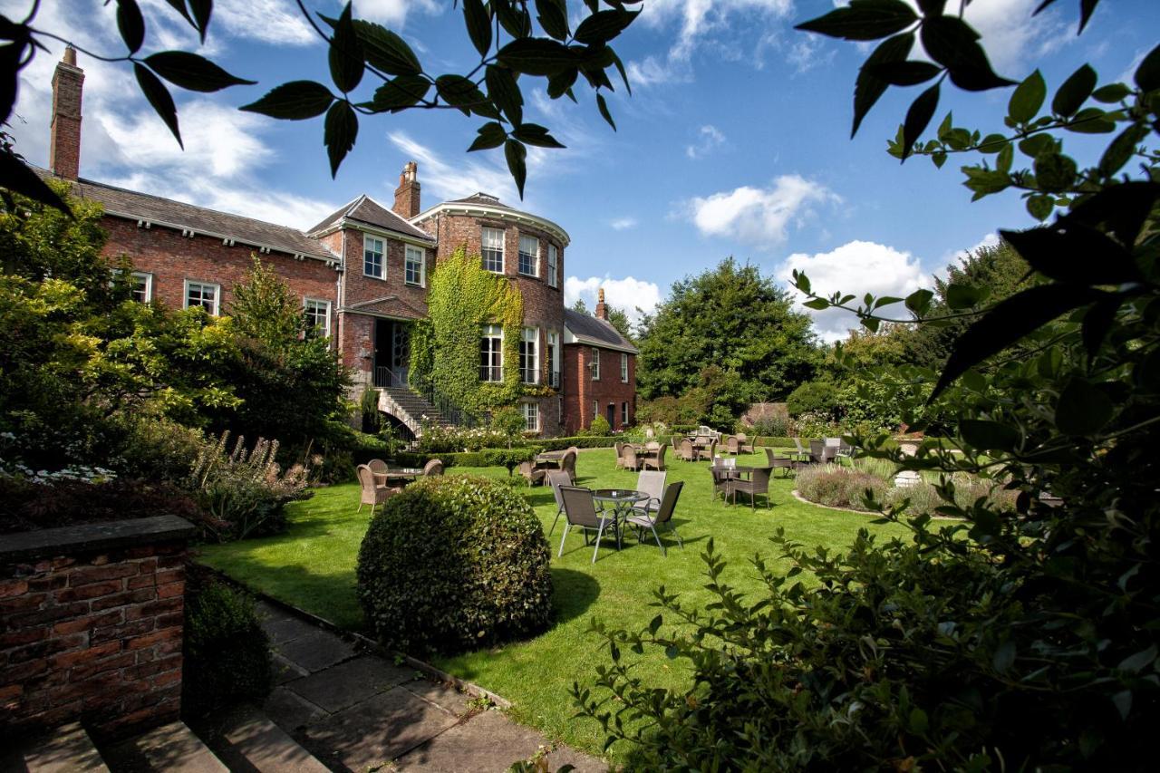 Grays Court Hotel York Bagian luar foto